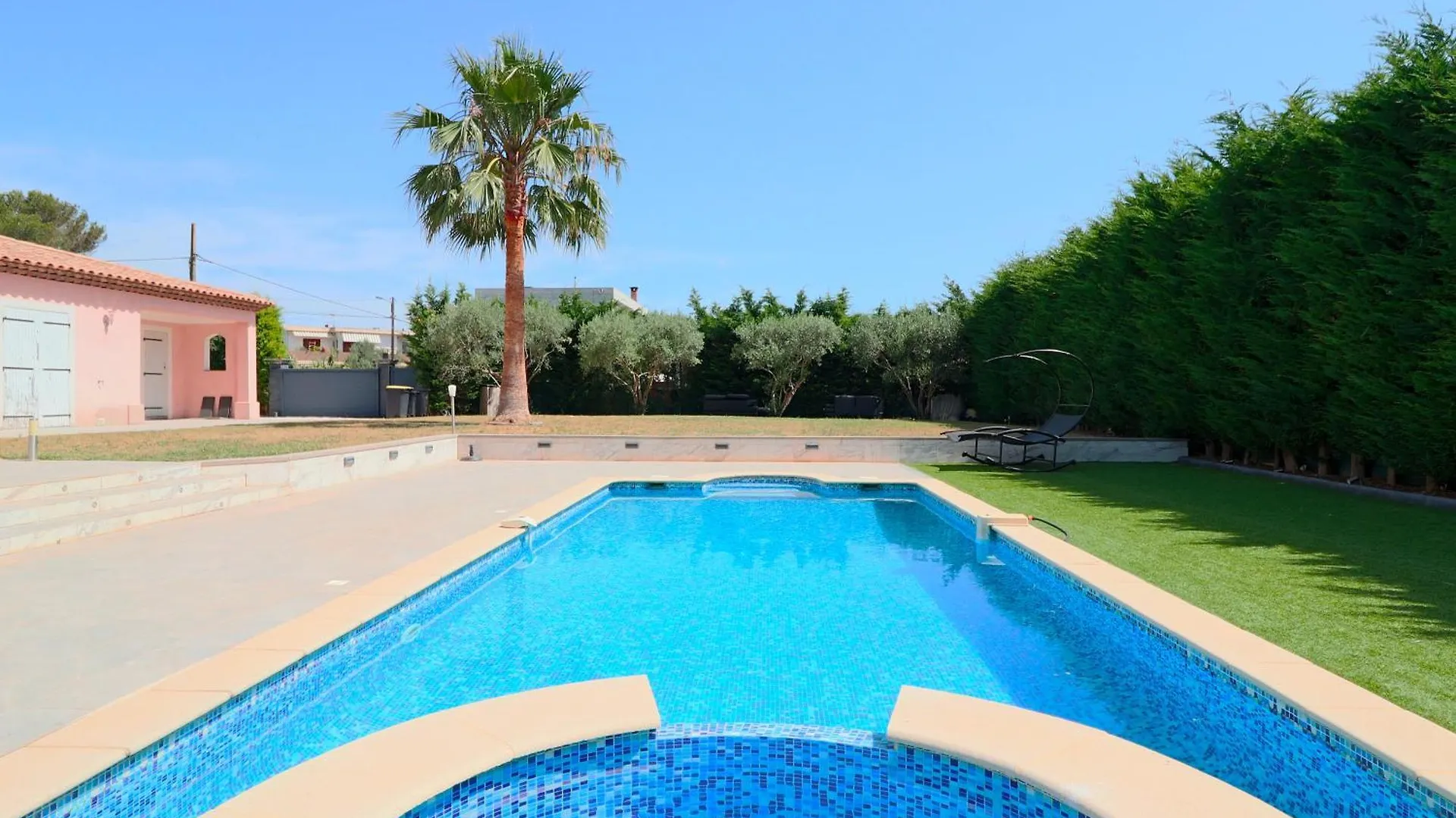 Villa Rose Antibes 0*,